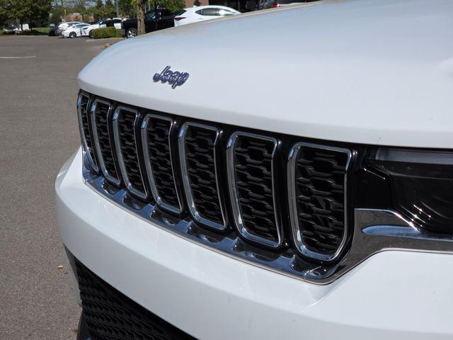 used 2023 Jeep Grand Cherokee car, priced at $35,063