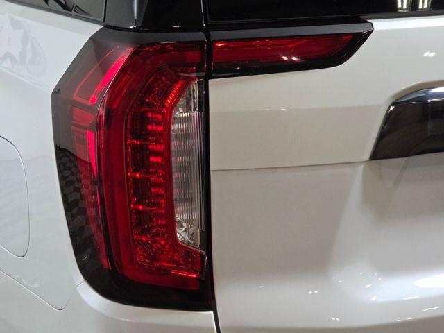 used 2024 GMC Yukon car, priced at $86,987