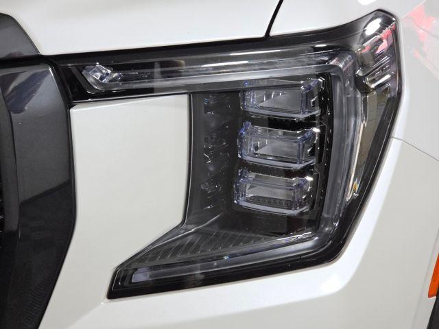 used 2024 GMC Yukon car, priced at $86,987