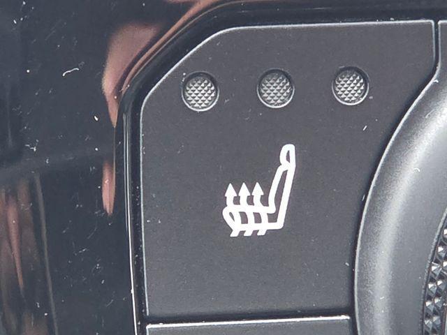 used 2023 Toyota Highlander car, priced at $33,989