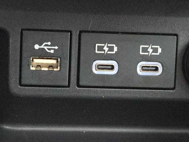 used 2023 Toyota Highlander car, priced at $33,989