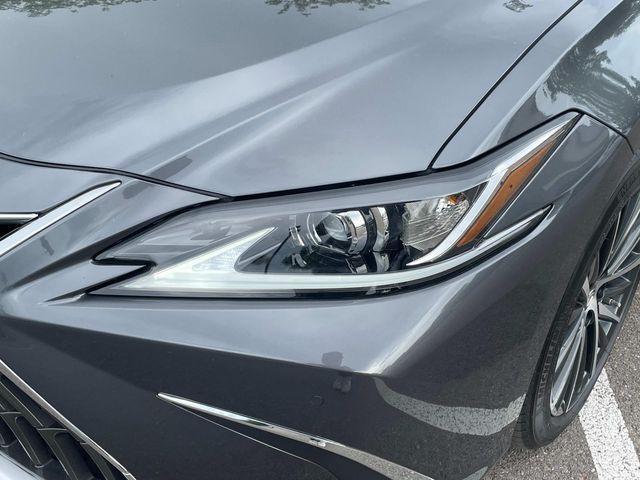used 2024 Lexus ES 300h car, priced at $41,253
