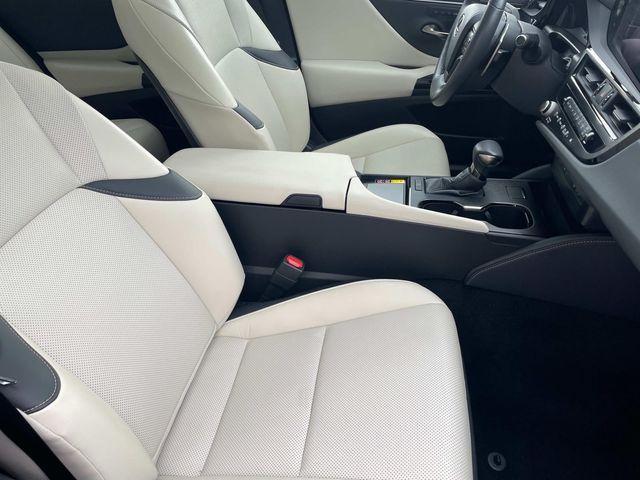 used 2024 Lexus ES 300h car, priced at $41,253