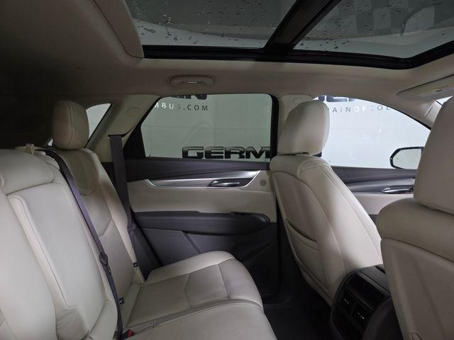 used 2018 Cadillac XT5 car, priced at $18,485