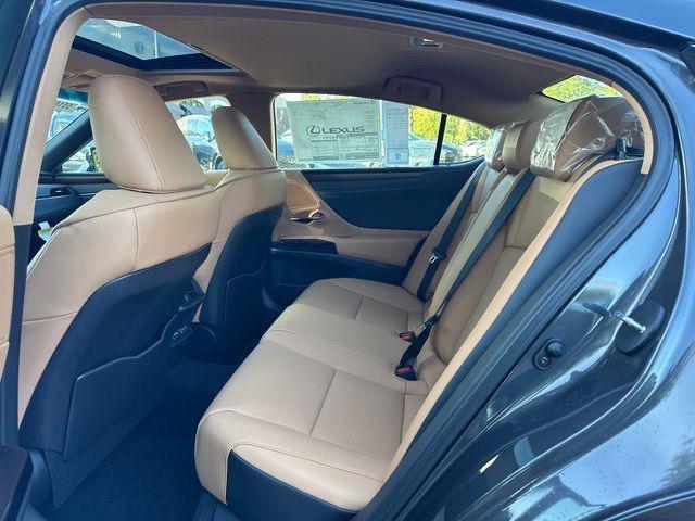 new 2025 Lexus ES 350 car, priced at $49,344