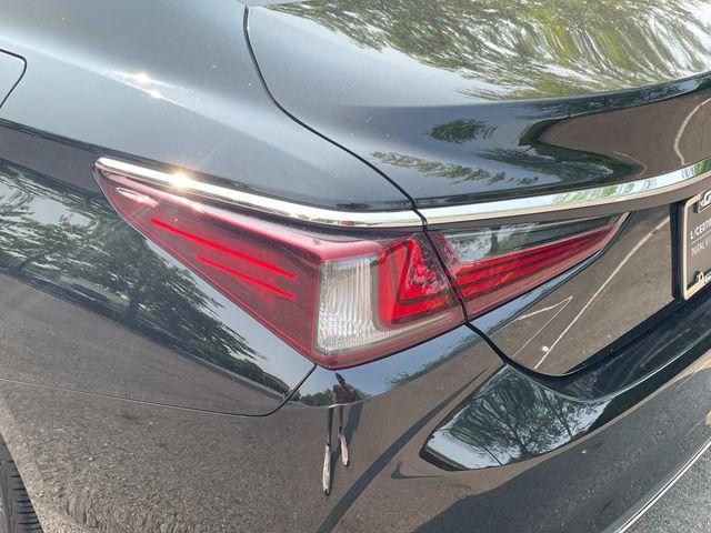 used 2024 Lexus ES 300h car, priced at $41,985