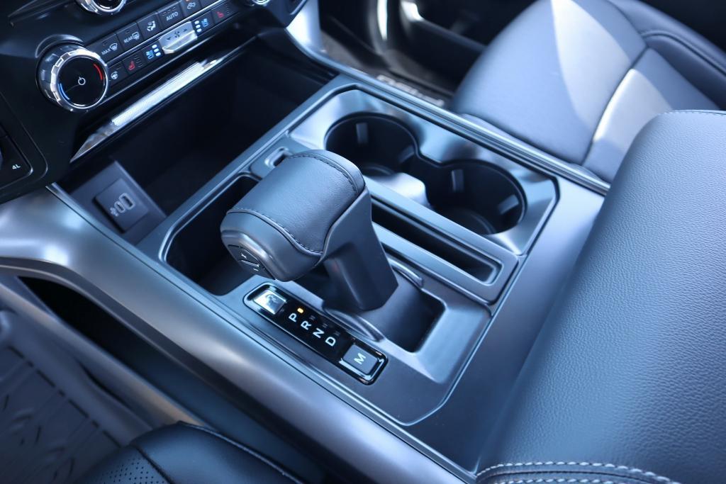 new 2025 Ford F-150 car, priced at $62,077