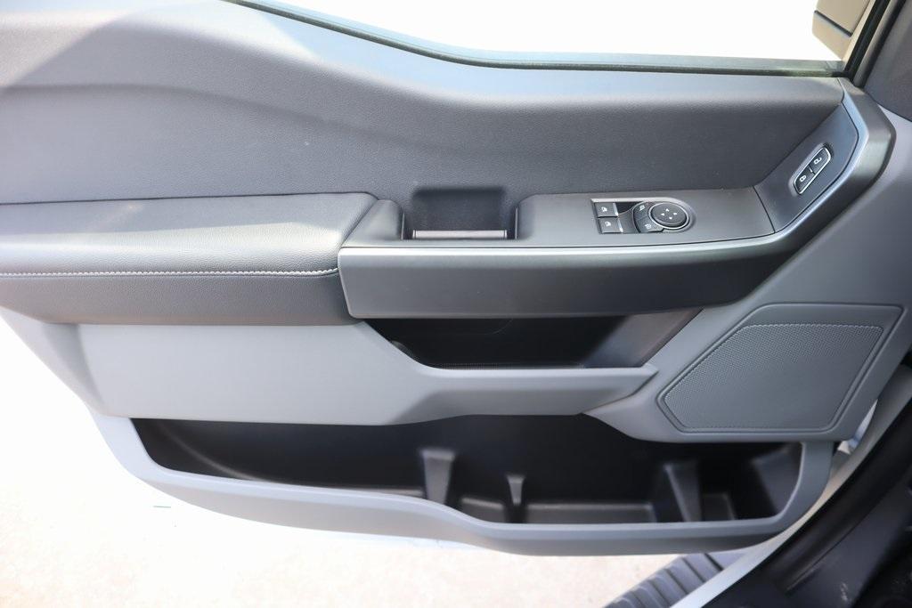 new 2025 Ford F-250 car, priced at $49,218