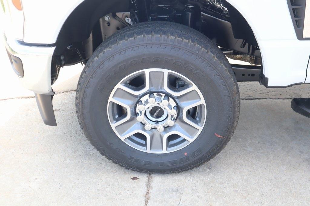 new 2025 Ford F-250 car, priced at $49,218