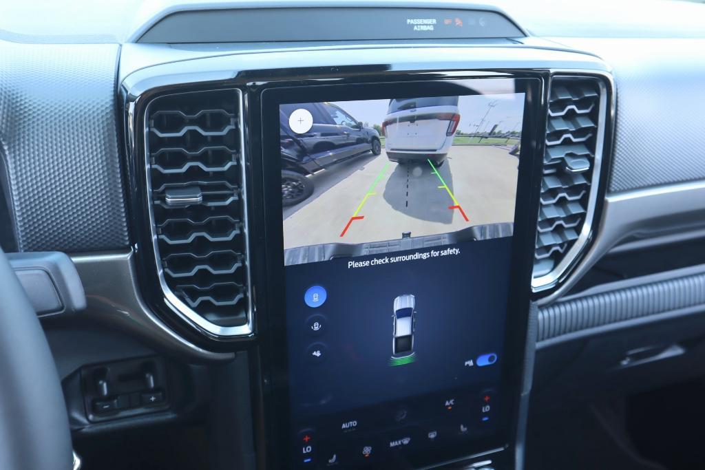 new 2025 Ford Ranger car, priced at $40,376