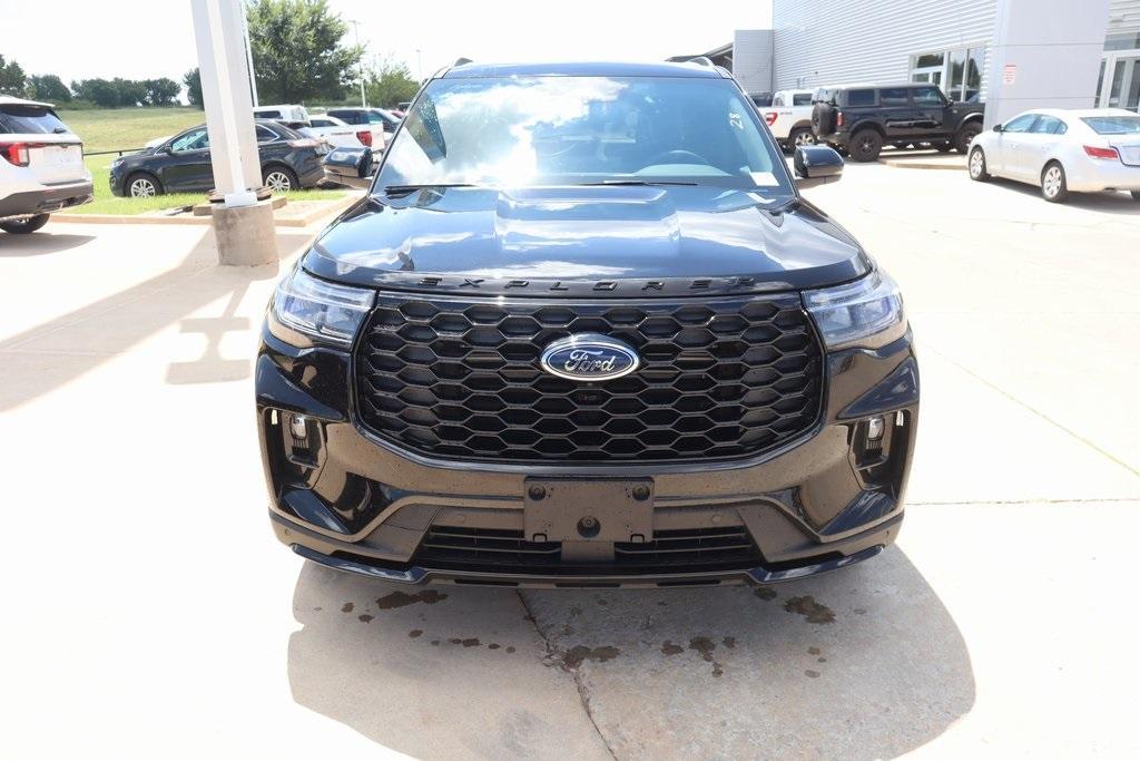 new 2025 Ford Explorer car, priced at $46,982