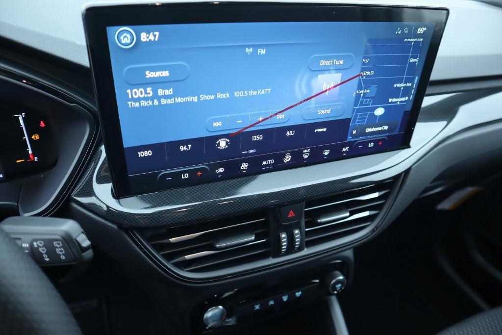 new 2025 Ford Escape car, priced at $26,608
