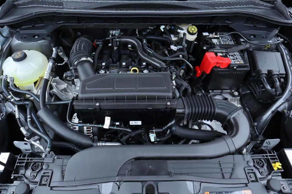 new 2025 Ford Escape car, priced at $26,608