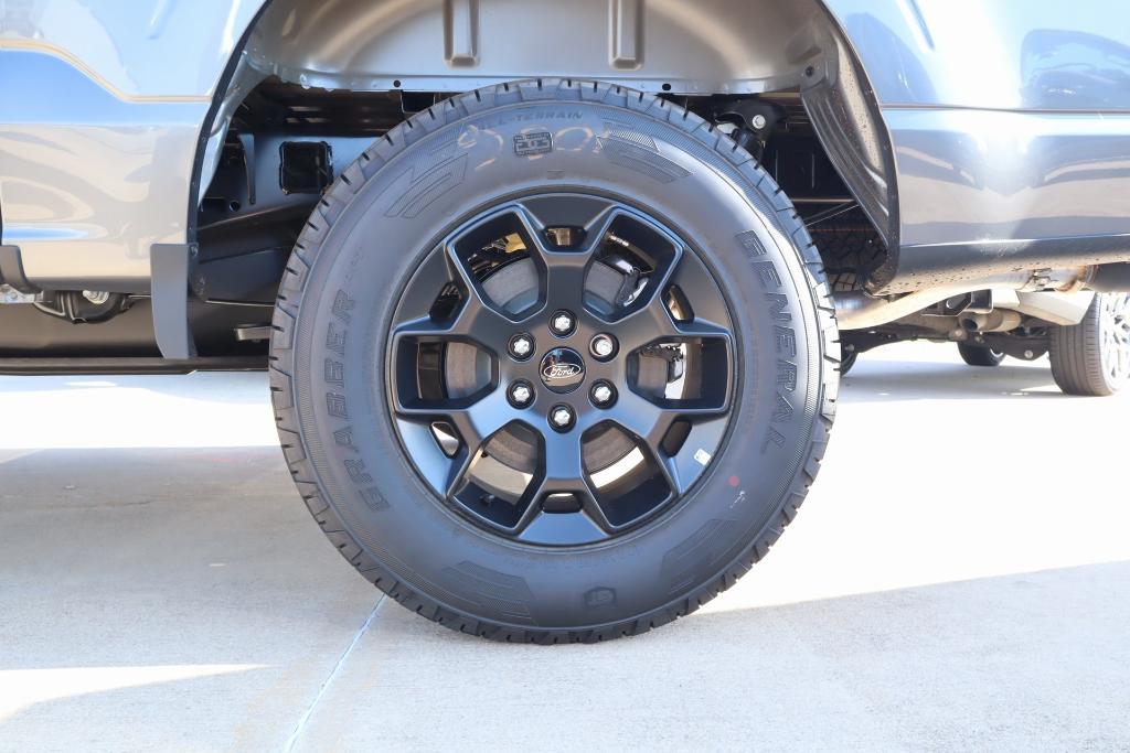 new 2025 Ford F-150 car, priced at $54,052