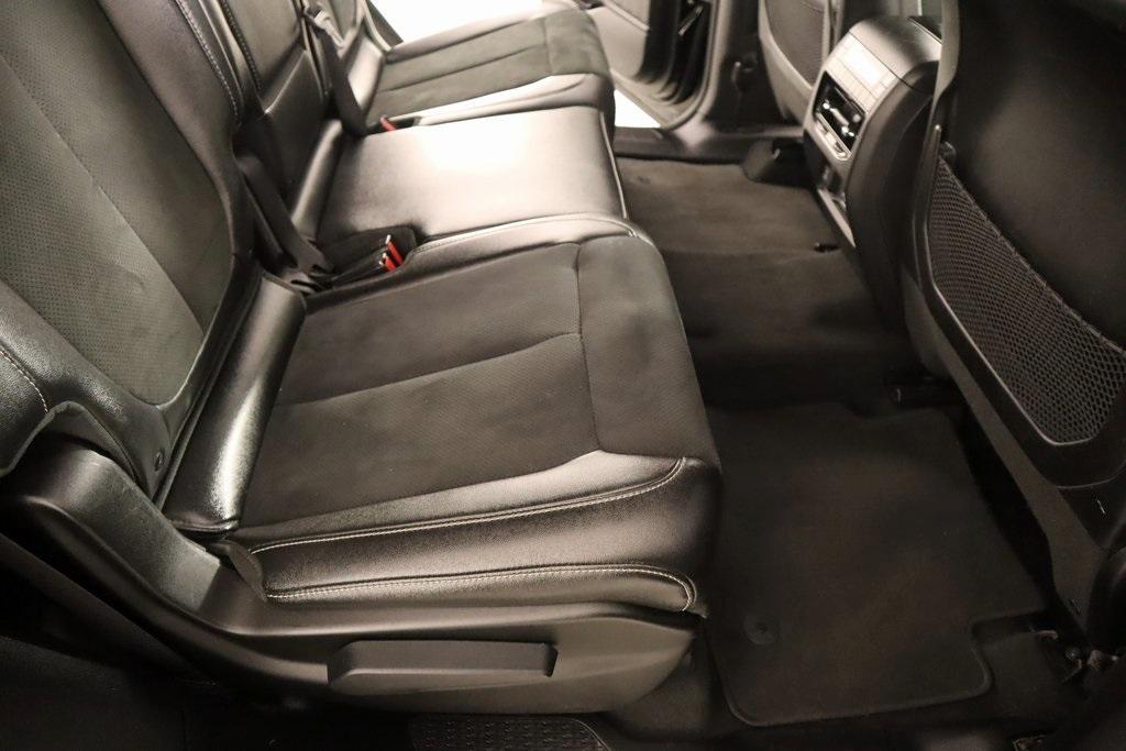 used 2024 Jeep Grand Cherokee L car, priced at $32,585