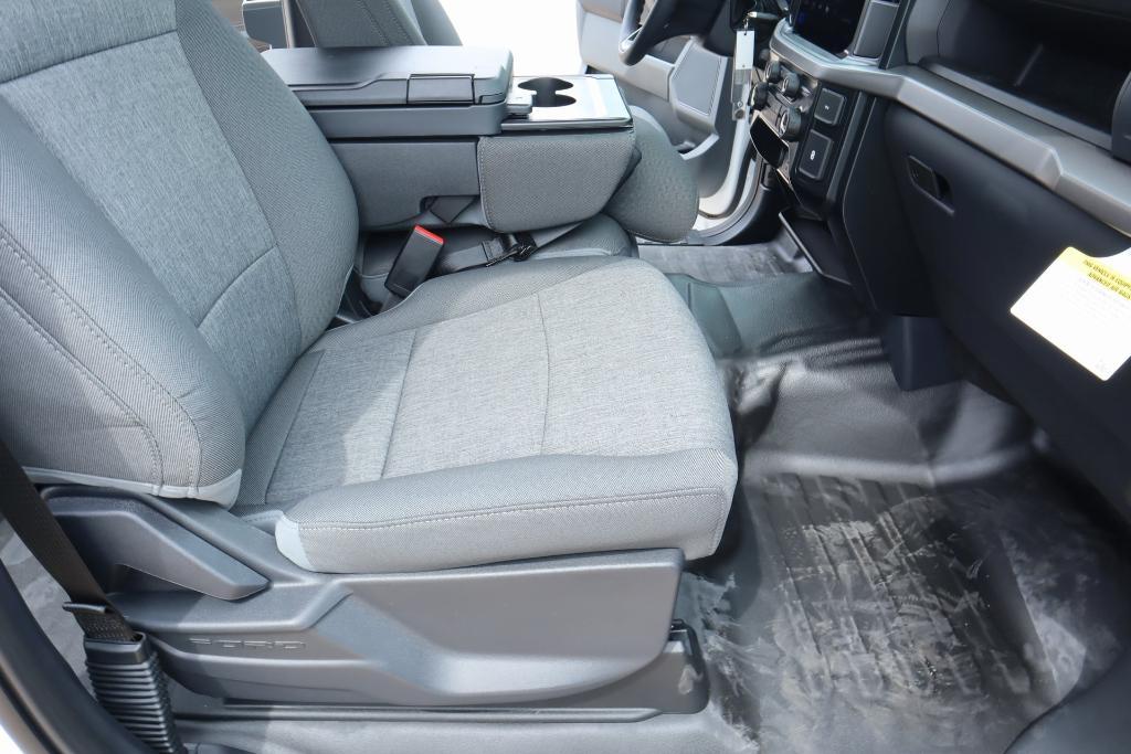 new 2025 Ford F-150 car, priced at $49,418