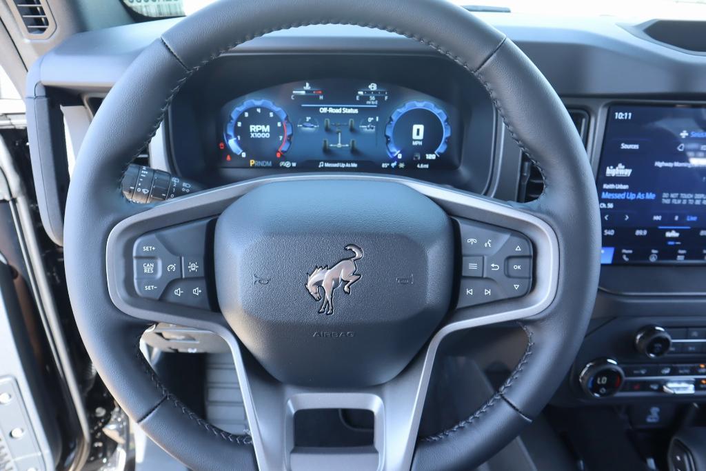 new 2025 Ford Bronco car, priced at $45,043
