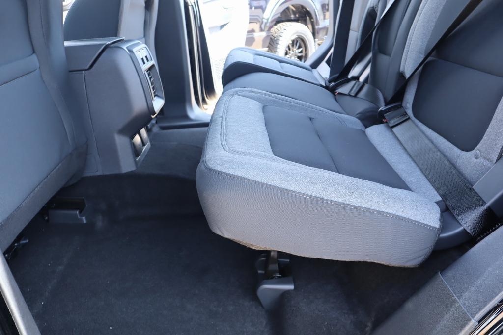 new 2025 Ford Bronco car, priced at $45,043