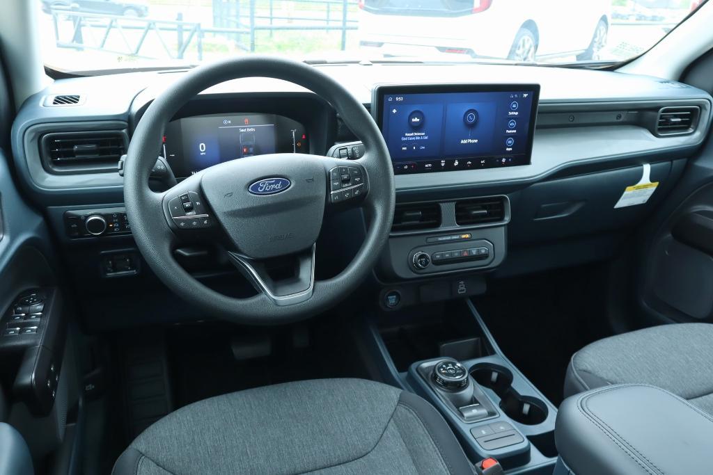 new 2025 Ford Maverick car, priced at $32,384
