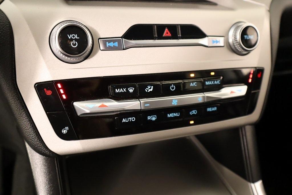 used 2024 Ford Explorer car, priced at $31,694