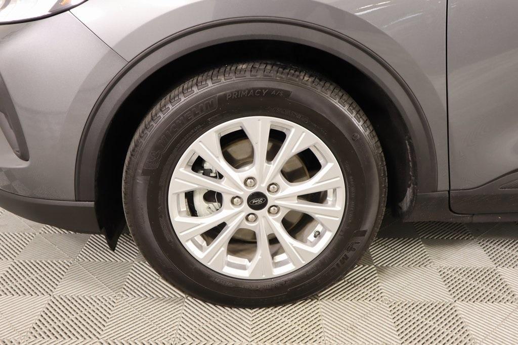 used 2024 Ford Escape car, priced at $24,824