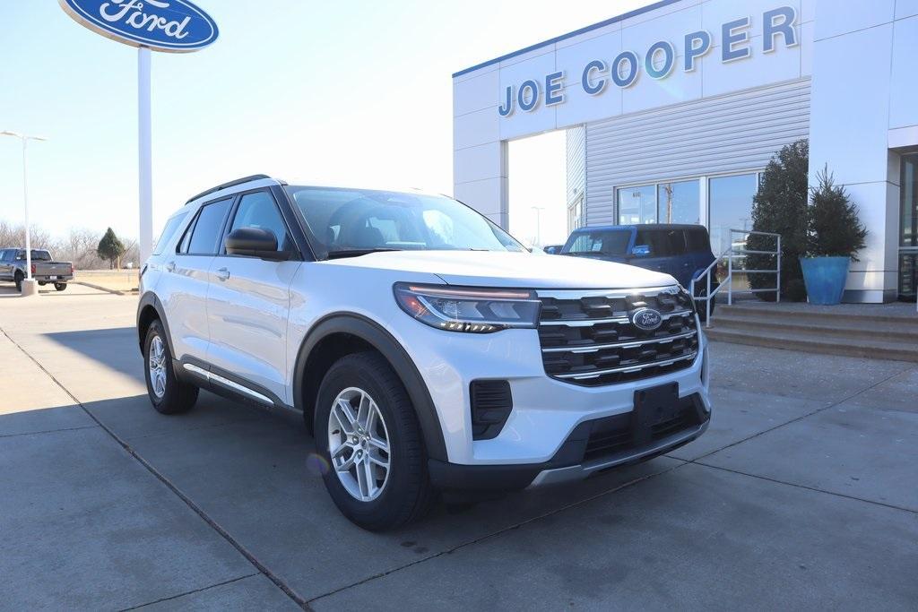 new 2025 Ford Explorer car, priced at $37,696