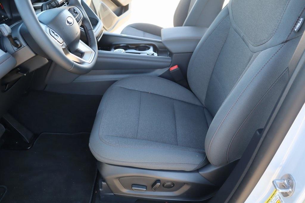new 2025 Ford Explorer car, priced at $37,696