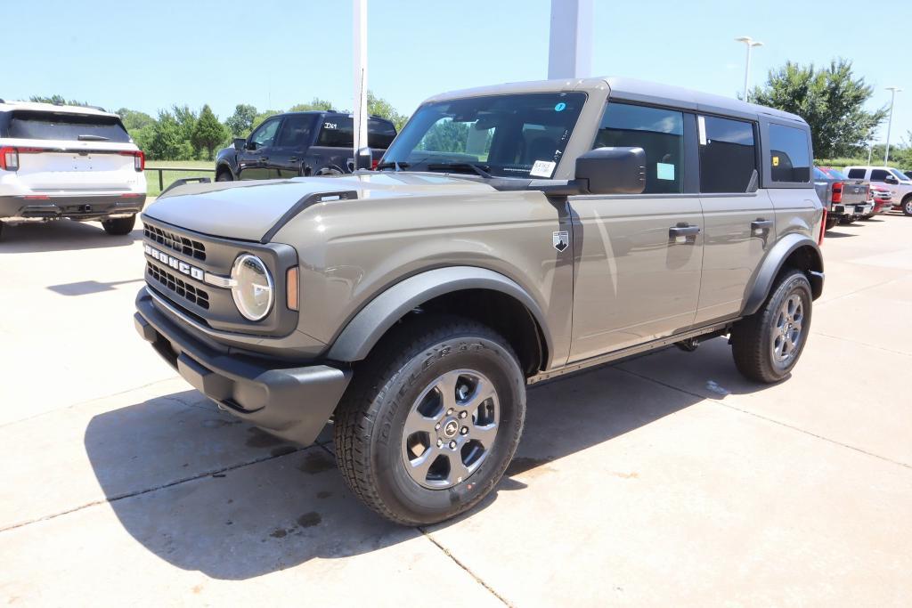 new 2025 Ford Bronco car, priced at $41,171
