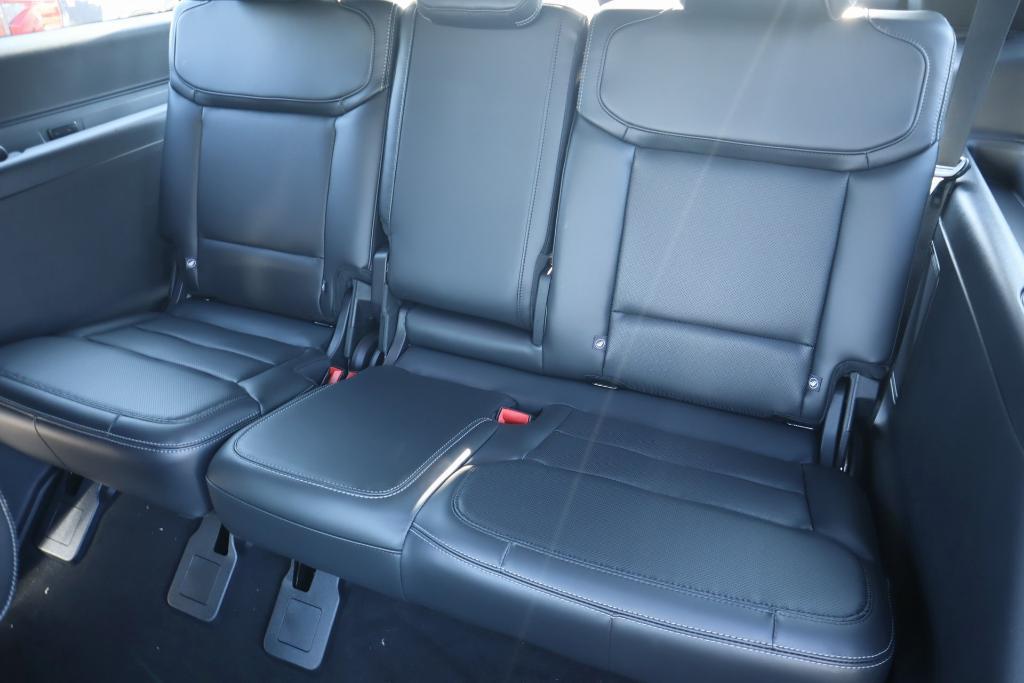 new 2025 Ford Expedition Max car, priced at $83,605