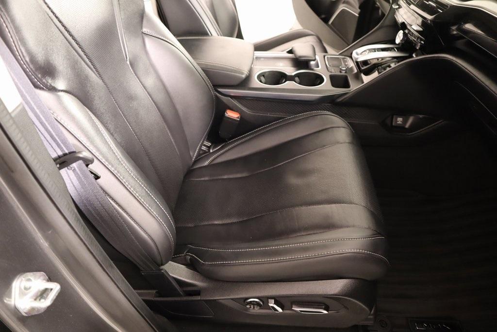 used 2023 Acura MDX car, priced at $38,743