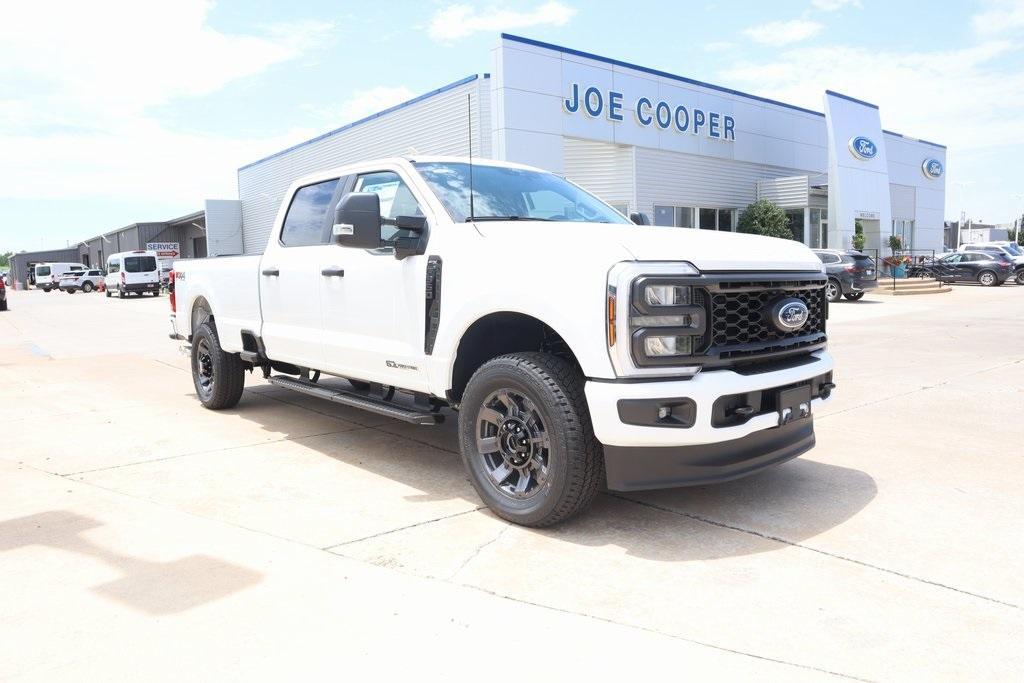 new 2025 Ford F-350 car, priced at $73,520