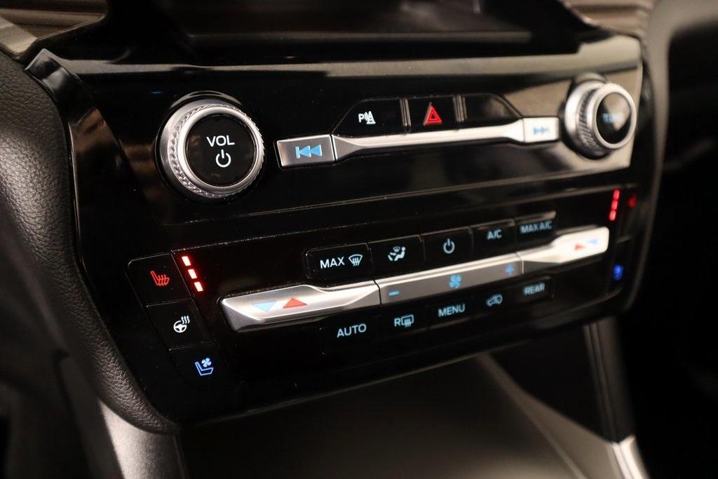 used 2024 Ford Explorer car, priced at $31,499