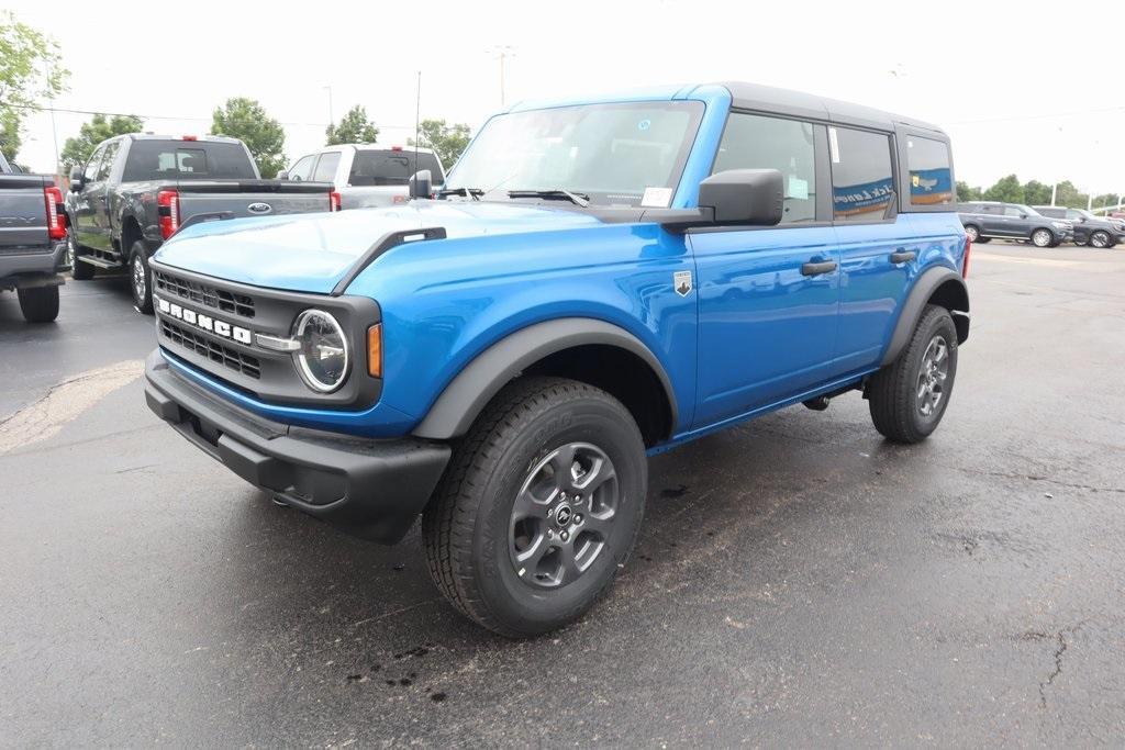 new 2025 Ford Bronco car, priced at $42,171