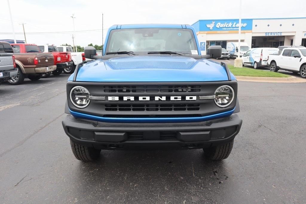 new 2025 Ford Bronco car, priced at $42,171