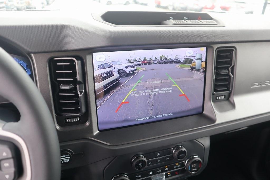 new 2025 Ford Bronco car, priced at $42,171