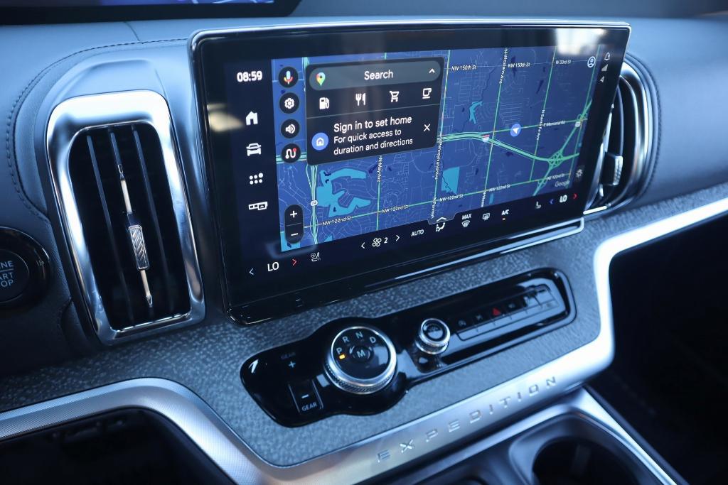 new 2025 Ford Expedition car, priced at $83,140