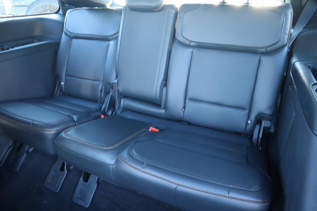 new 2025 Ford Expedition car, priced at $83,140