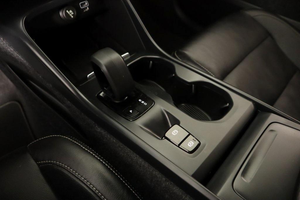 used 2022 Volvo XC40 car, priced at $24,550