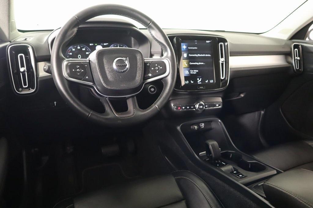 used 2022 Volvo XC40 car, priced at $24,550