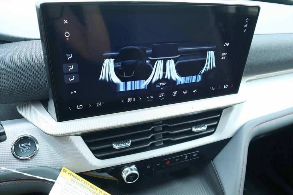 new 2025 Ford Explorer car, priced at $40,950