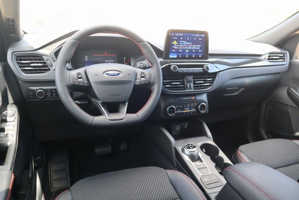 new 2025 Ford Escape car, priced at $26,608