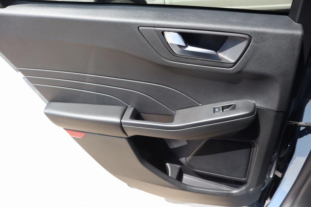 new 2025 Ford Escape car, priced at $26,608