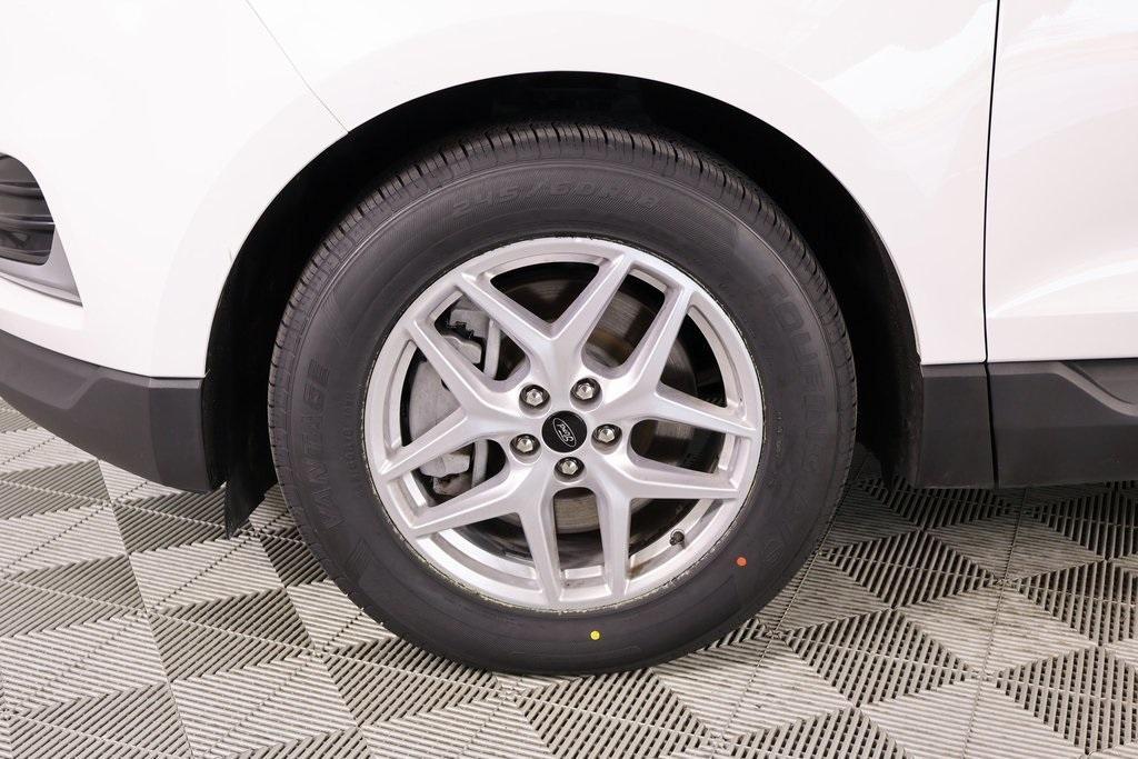 used 2024 Ford Edge car, priced at $23,503