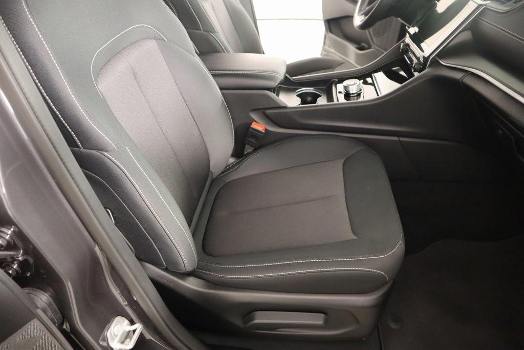 used 2024 Jeep Grand Cherokee L car, priced at $32,114
