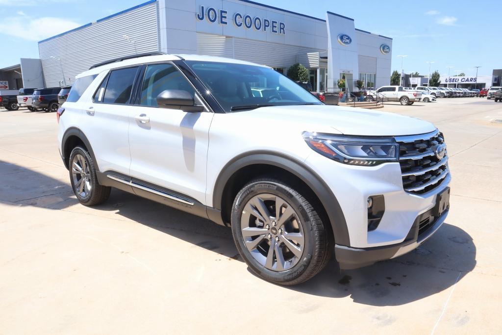 new 2025 Ford Explorer car, priced at $47,560