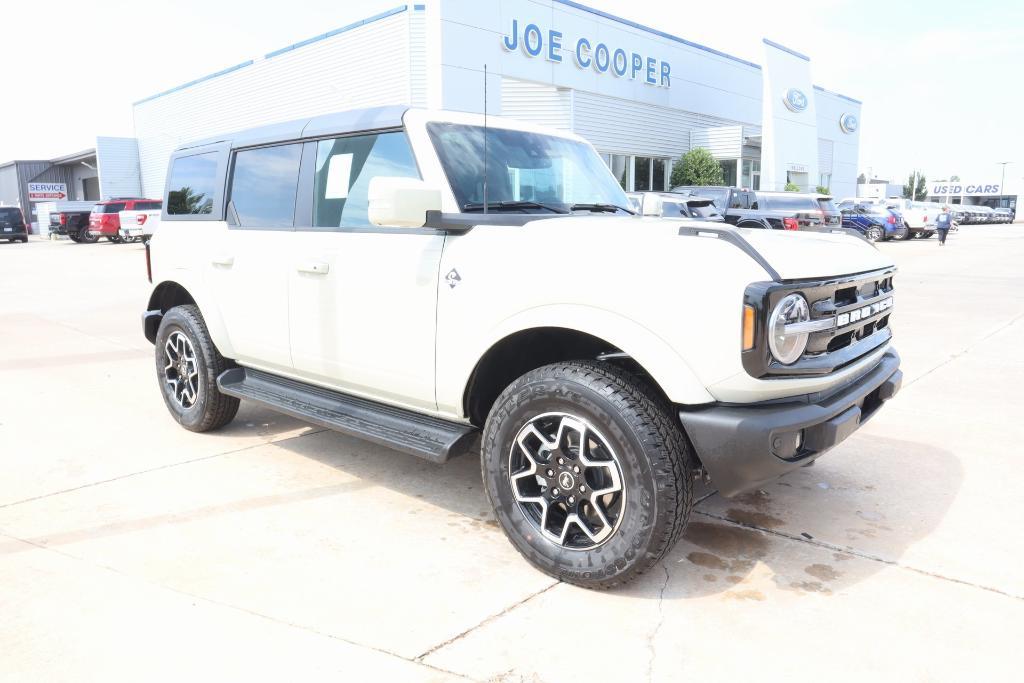 new 2025 Ford Bronco car, priced at $57,060