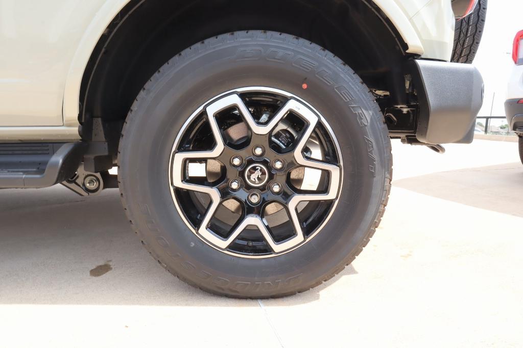 new 2025 Ford Bronco car, priced at $57,060