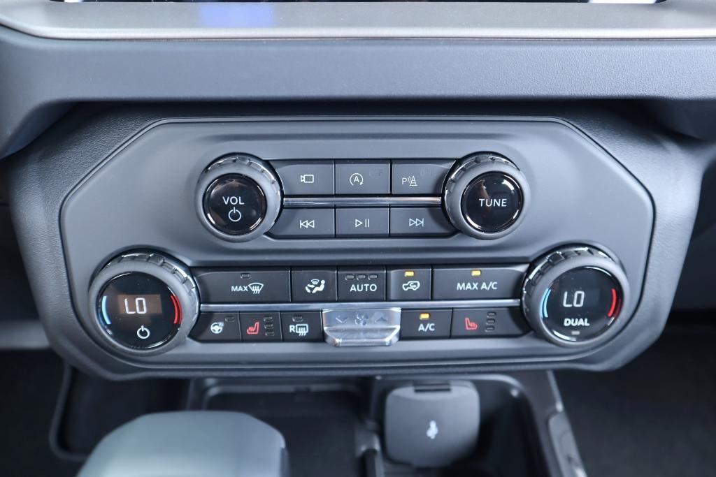 new 2025 Ford Bronco car, priced at $57,060