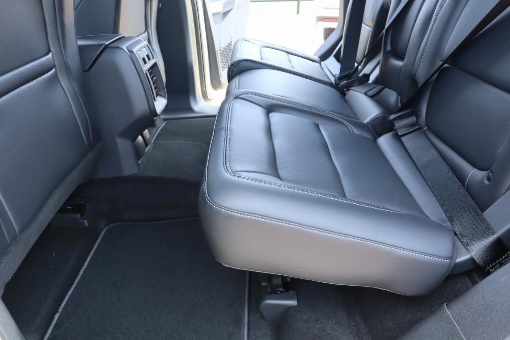 new 2025 Ford Bronco car, priced at $57,060