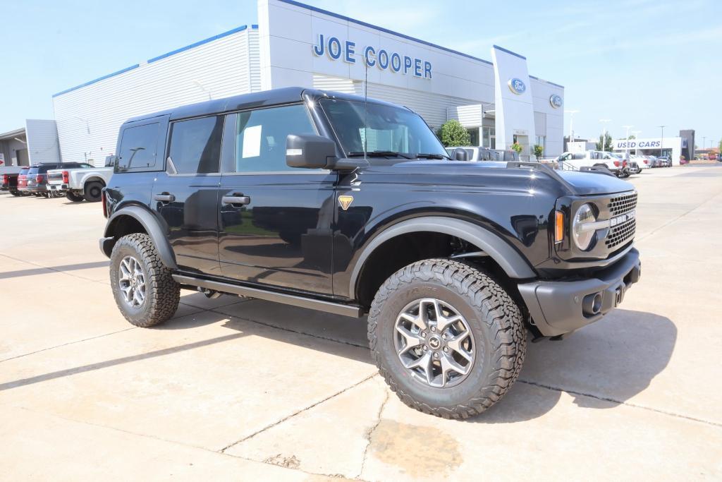 new 2025 Ford Bronco car, priced at $55,641
